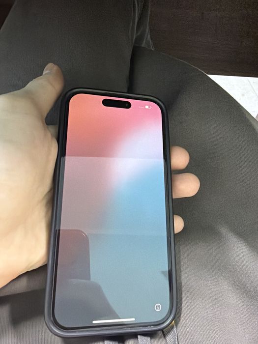 Iphone 15 256gb, 85% акб, торг на месте только