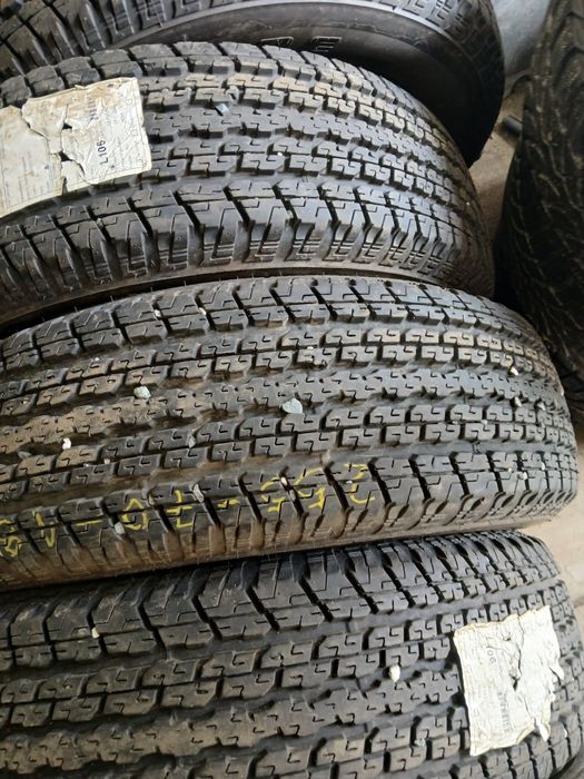 Гуми 255-70-18 пет броя