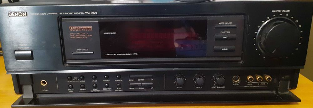 Ресивър DENON AVC-3020
