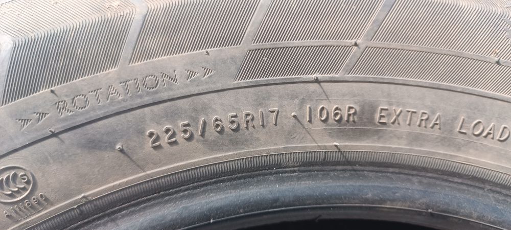 Шины б/у 225/65/17