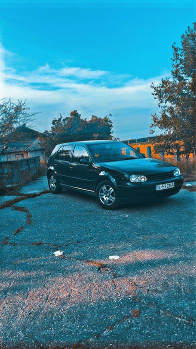 VOLKSWAGEN Golf 2000 — imagine 4