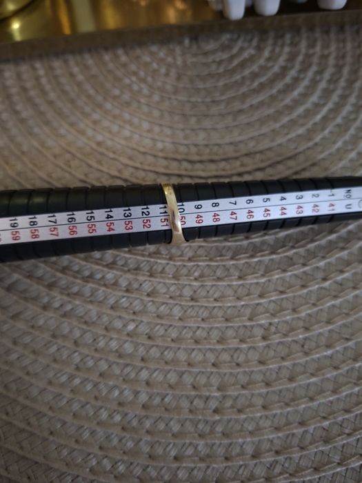 Дамски златен пръстен