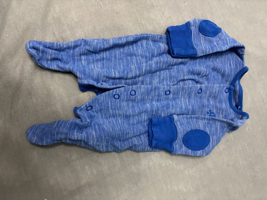 Дрешки за новородено