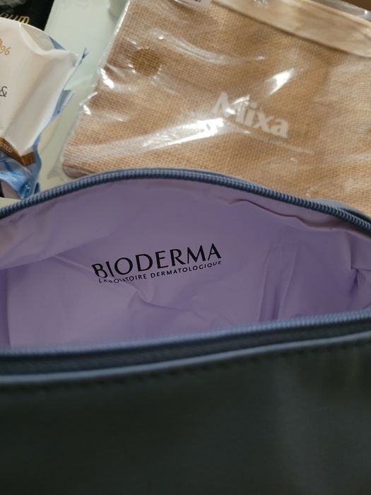 Козметични принадлежности