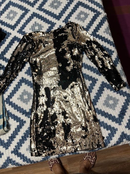 Продам платья в очень хорошем состоянии