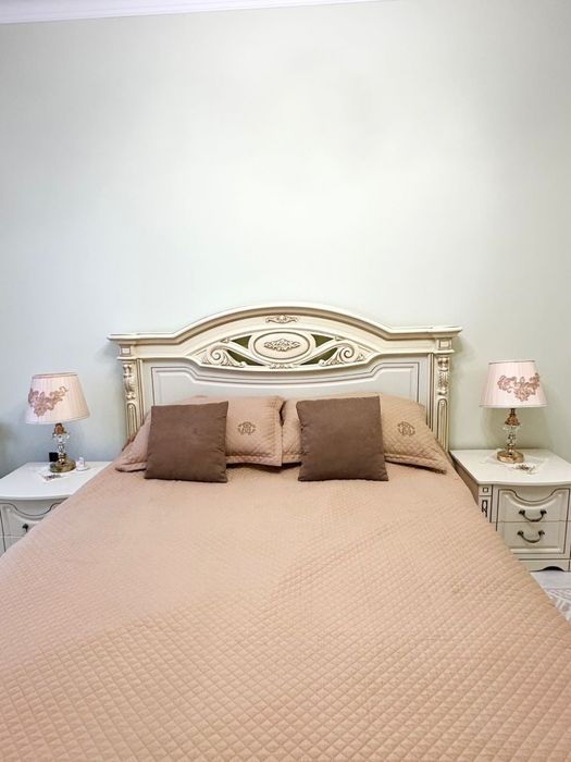 Спальный гарнитур