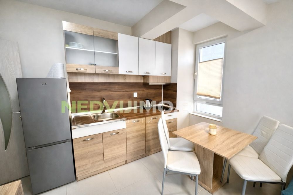 Двустаен апартамент под наем в кв. Изгрев