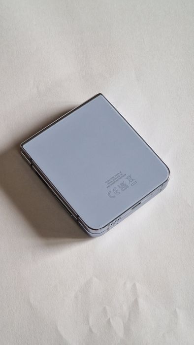 Samsung galaxy z flip 4 128gb