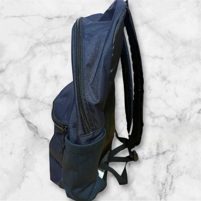 Раница QUECHUA, тъмно синя