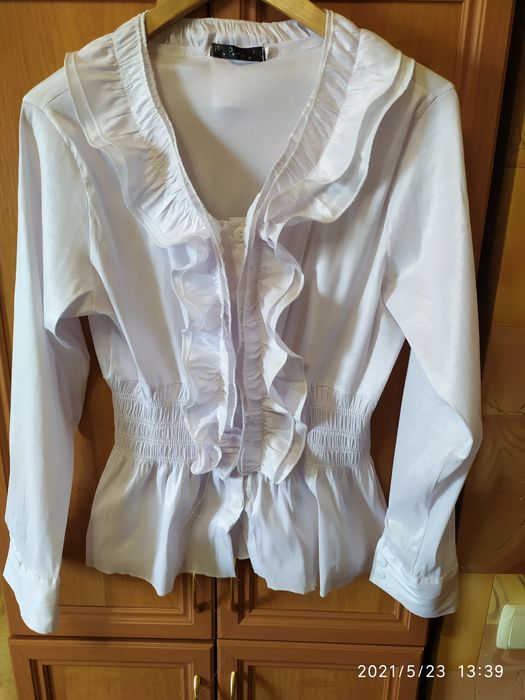 Блузки для девочек, девушек. Любая 2000 тенге.