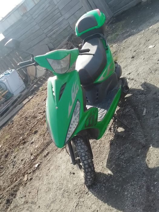 Продам скутер срочно