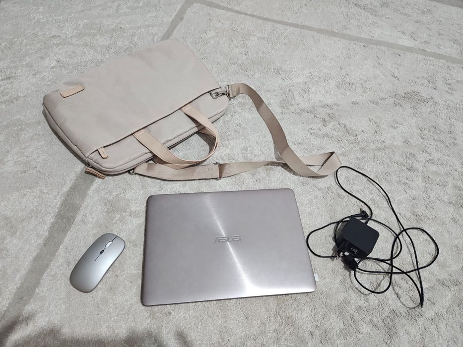 Ноутбук  asus +сумка