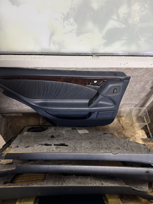 Сидение и карты дверные 210 кузов