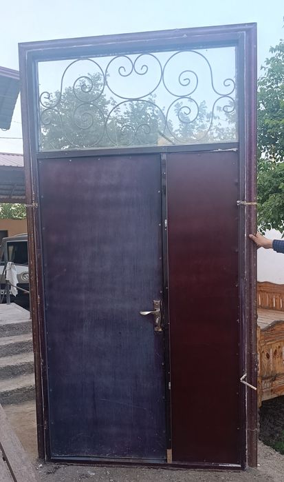 Темир эшик сотилади