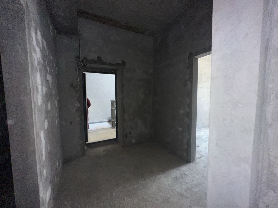 2 xonali  Kvartira sotiladi srochna