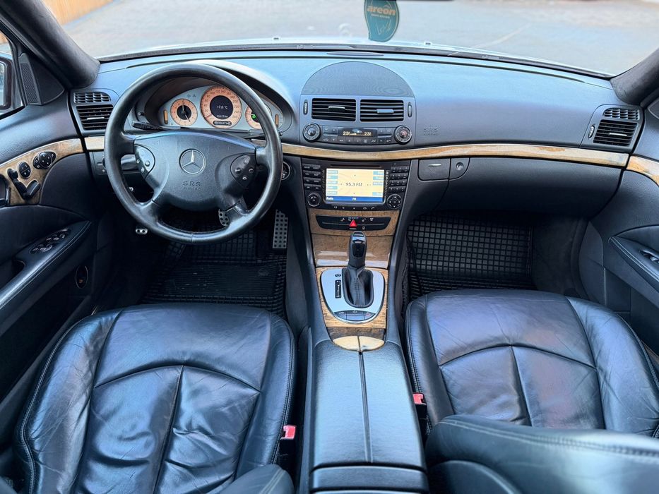 Mercedes E Class E400 / Variante !