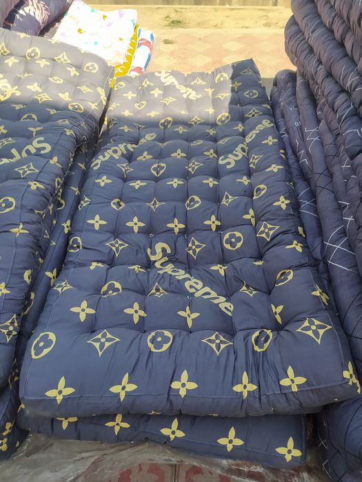 Matras ishlab chiqaruvchidan oling