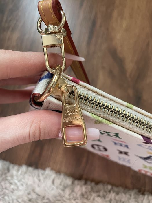 Чанта на Louis Vuitton