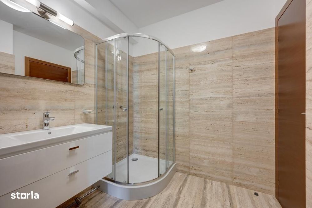 Apartament 3 camere + parcare Polona/Dacia