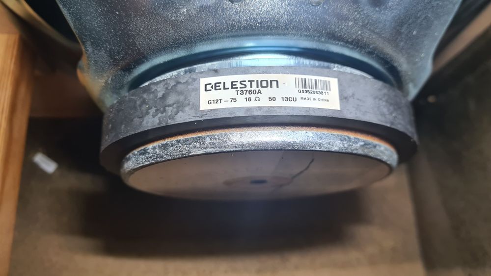 Vând difuzor Celestion G12T-75 – 12