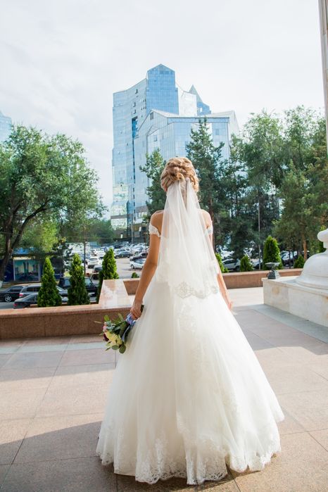 Свадебное платье. Размер S