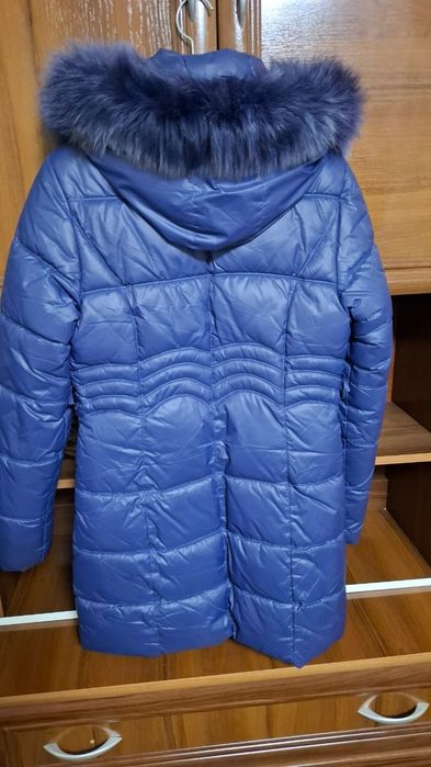 Зимняя теплая куртка