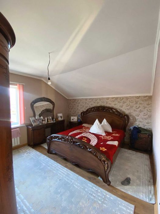 Продам коттедж с бизнесем