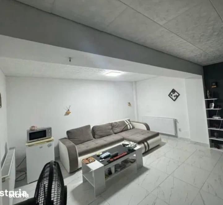 Garsoniera Amaradia, bloc nou