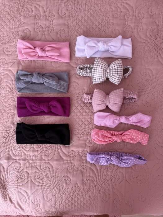 Детски шапки и ленти за момиче