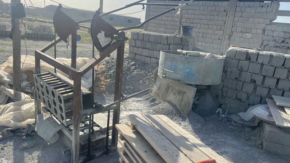 Жаңа апарат Шлакаблок құяатын