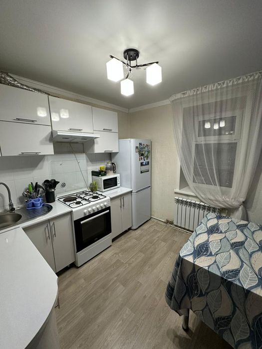 Продам 3-х комнатную квартиру п. Бурабай