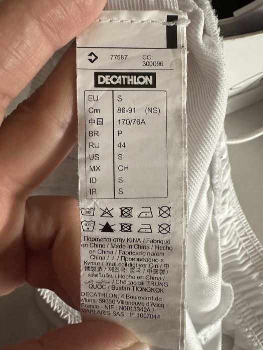 Тениссные шорты на мальчика 10-12 лет