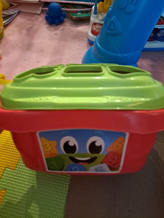 Играчки за малки деца и бебета