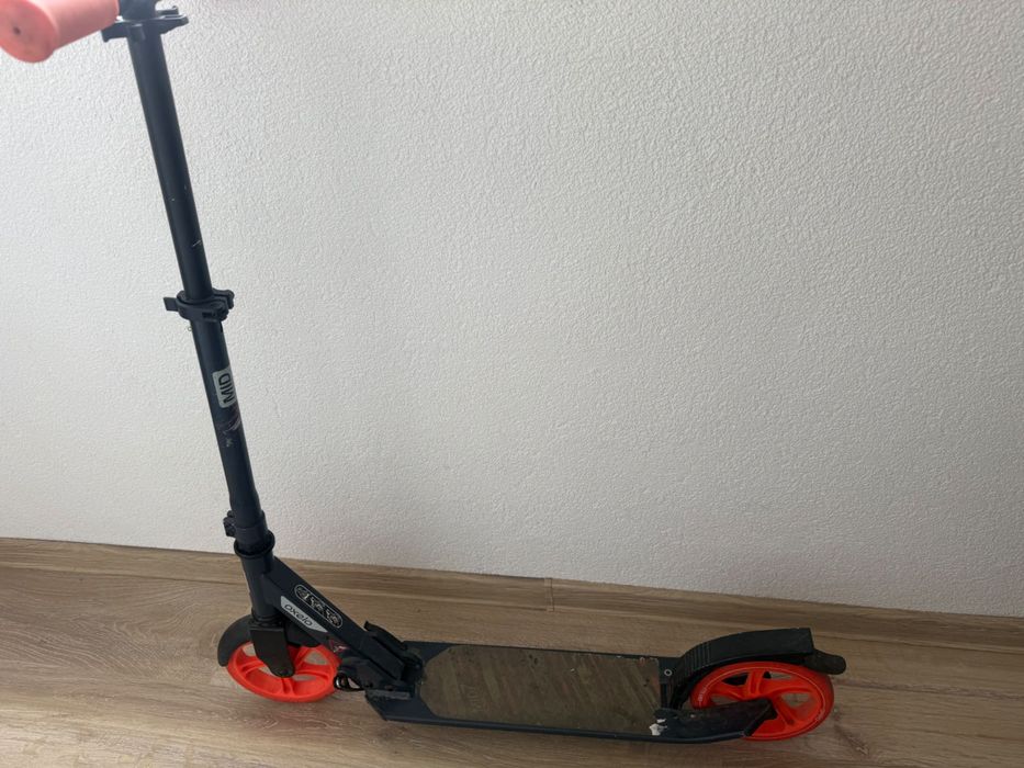 Vând trotinetă oxelo