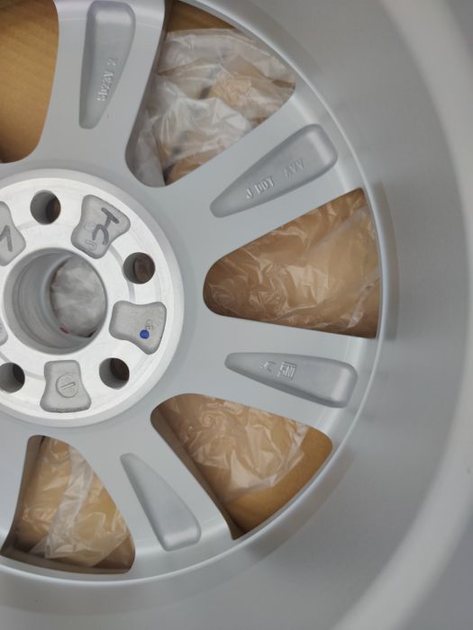 Диск колесный на Лексус RX 300.