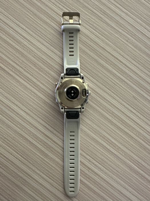 Garmin fenix 7s sapphire solar
