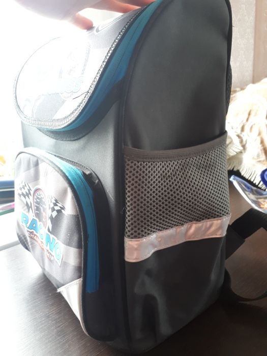 Детский рюкзак школьный