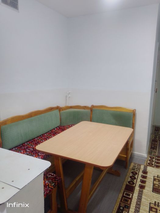 5 каватли домнинг 5 каватида 3 хонали квартира ижарага берилади