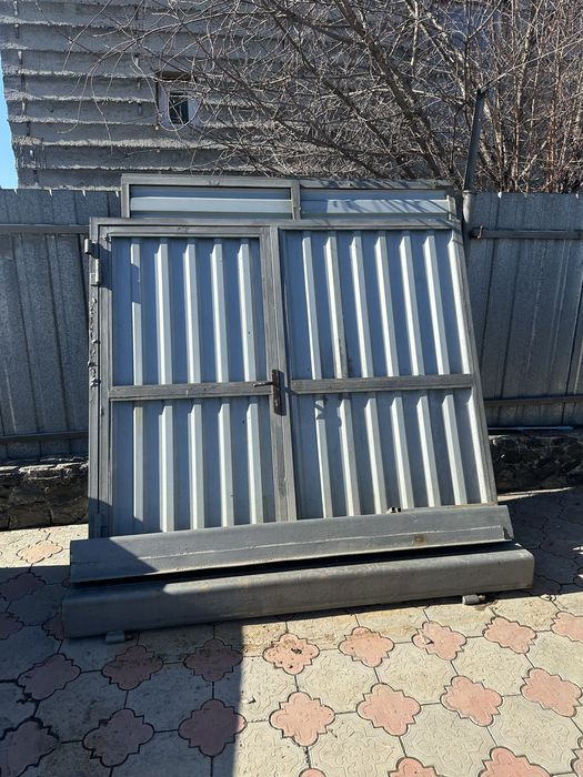 Продам ворота распашные