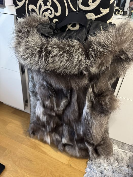 Елек от естествен косъм сребърна лисица