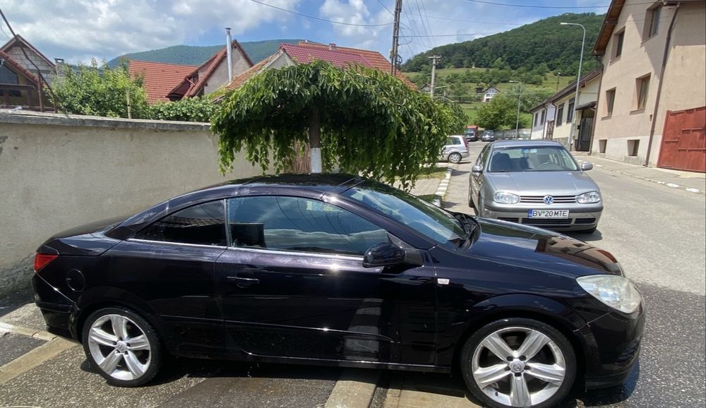 Opel Astra H TwinTop 1.6 Turbo – Cabrio – 2008