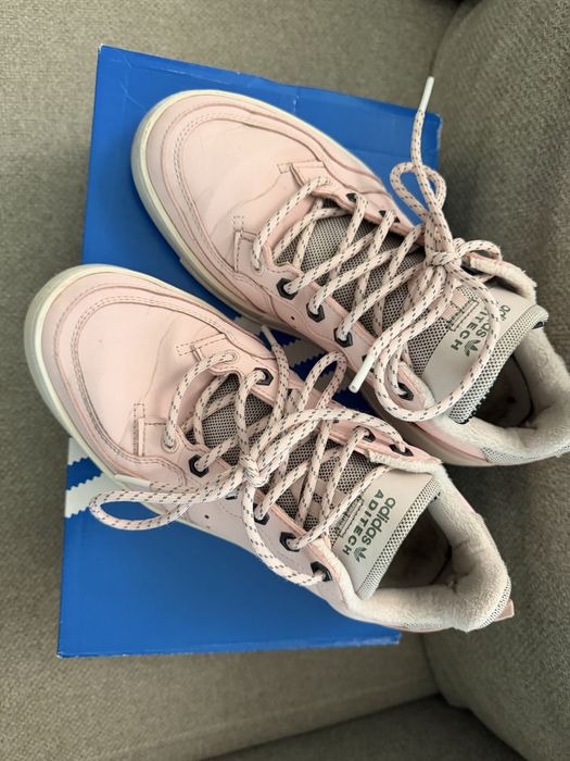 Дамски обувки ADIDAS SUPERCOURT W размер 38 UK 5