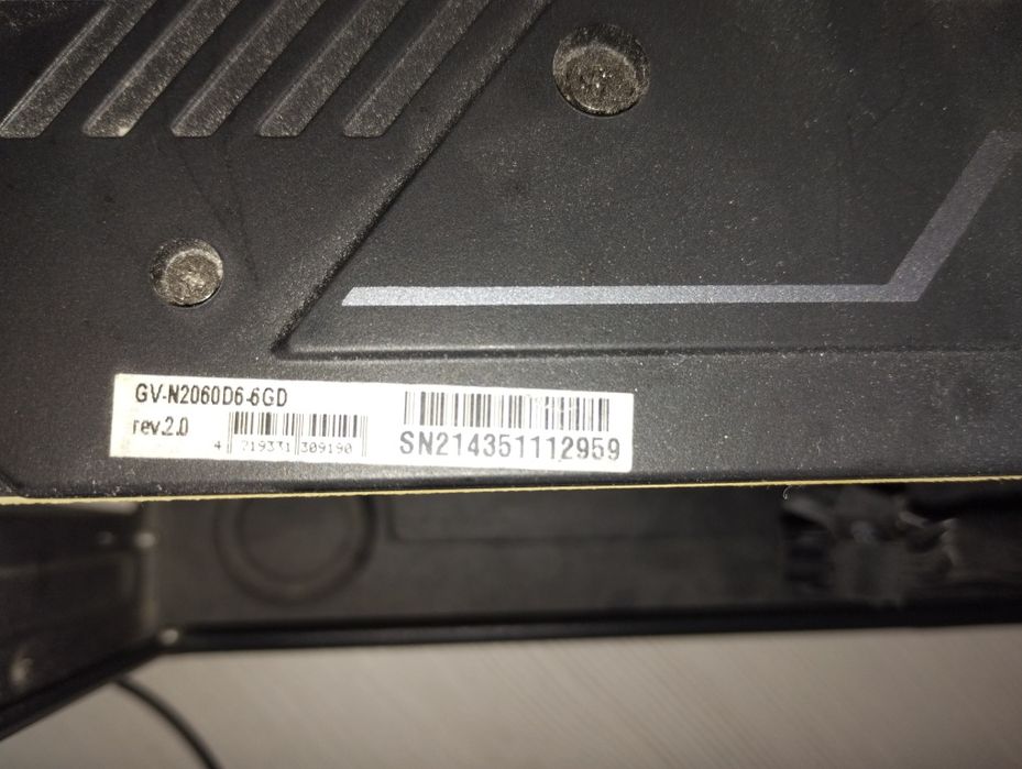 Dau la schimb/ vand rtx2060 rx580 8gb r5 2400g