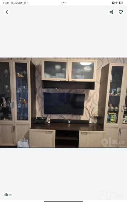 Продам горку в хорошем состоянии . Все шкафы модульные . Все двери , р