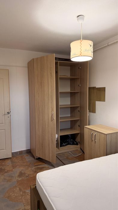 Inchiriez Apartament