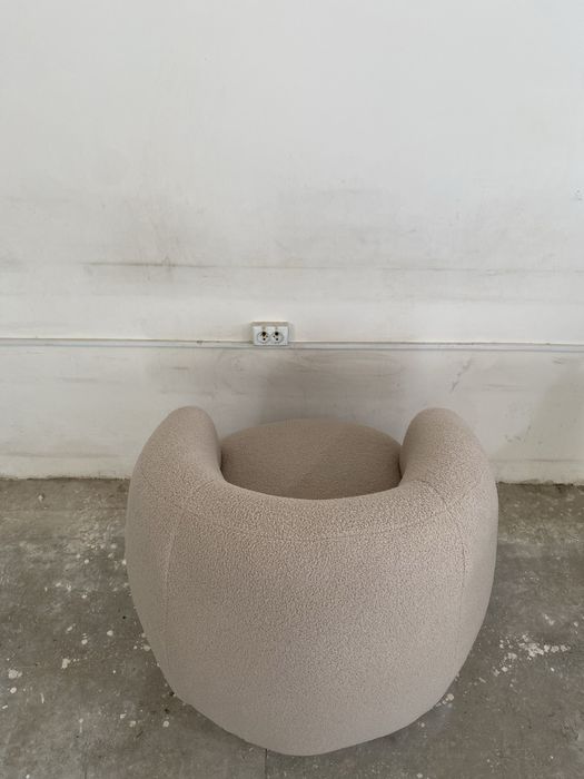 Кресло ткань букле удобная