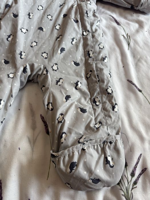 Бебешки якенца и космонавти размери 74-80-86