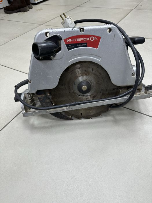 Дисковая пила Интерскол ДП-235 (Костанай,Аль-Фараби,65,ЦУМ) лот 882191