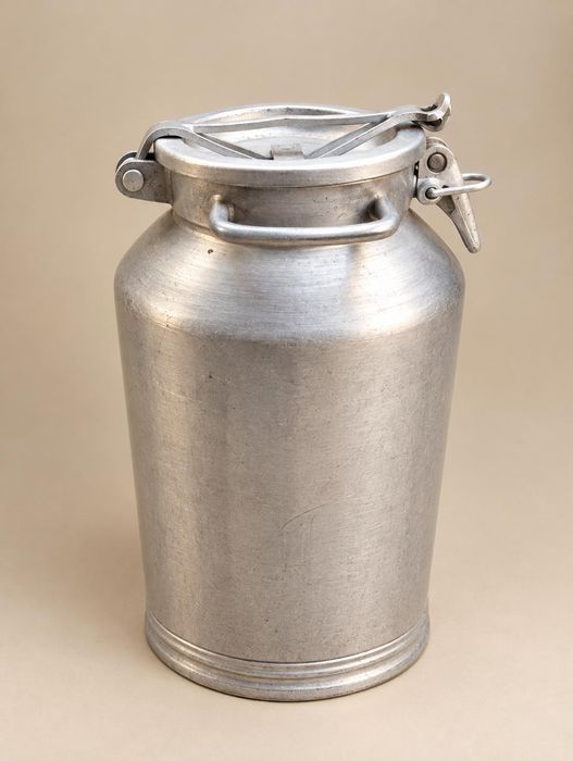 Продам флягу алюминия