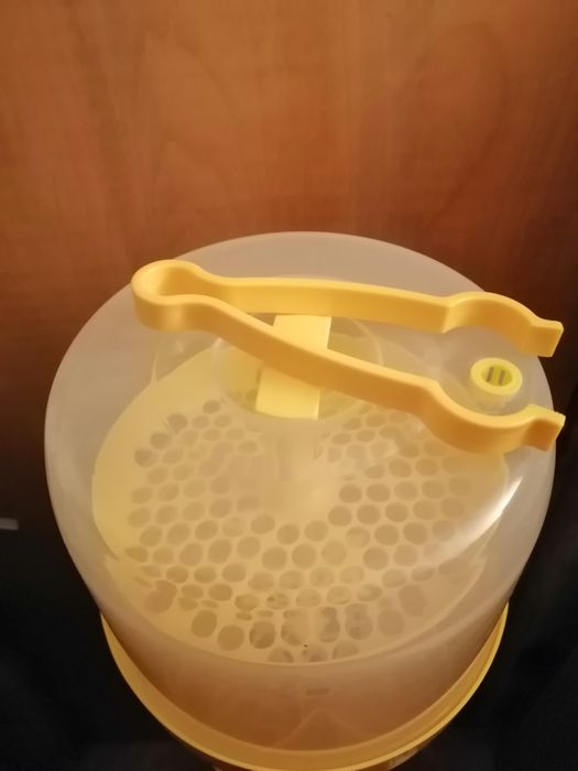 Sterilizator sticle, biberoane etc..